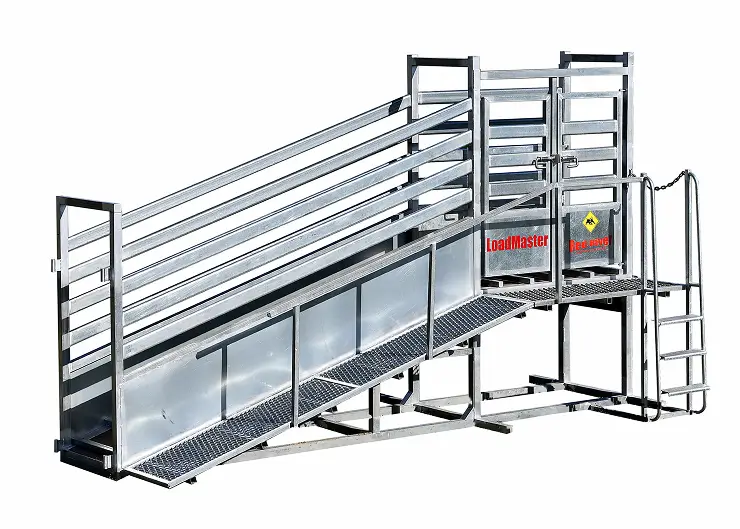 Load Master loading ramp: rear load